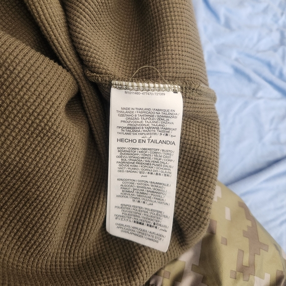 Men's Denver Broncos salute to service waffle henley - Picture 3 of 7